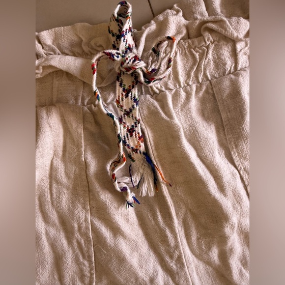 Style Me / Elastic Waist Semi-Sheer Linen Blend Beige Crop Capri Pants - Picture 12 of 16